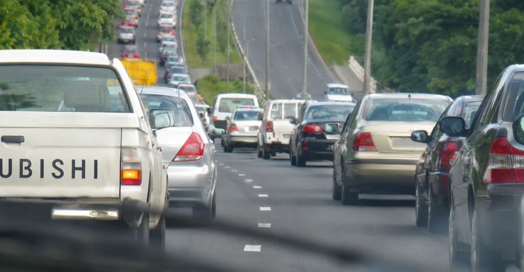 Autoroute M 4 : au tour de Forum Sitwayin de défendre (mal) le projet